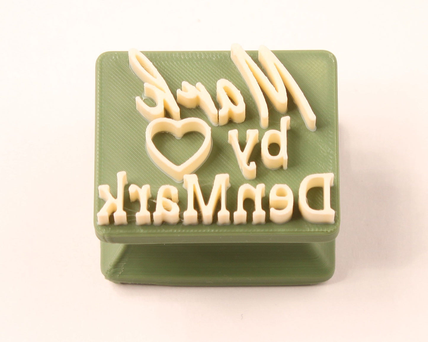 Logo-stempel til keramik – custom